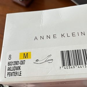 Anne Klein dress shoes